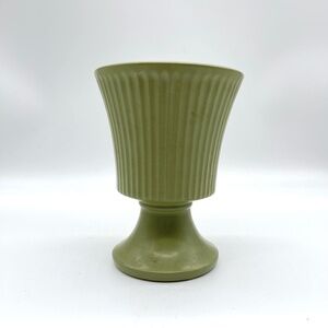 Vintage McCoy Pottery Floraline Moss Green Ribbed 7” Pedestal Vase #474 USA